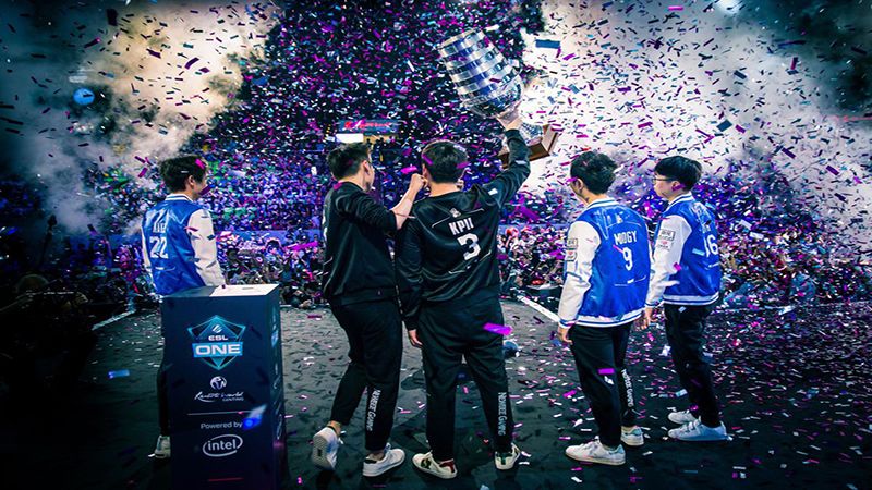 Kemenangan 'Manis' Newbee di Final ESL One Genting 2018