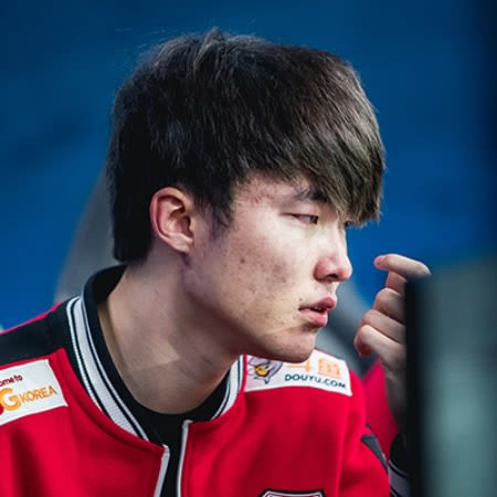 Kutukan Kekalahan Berakhir, SKT Faker Akui Sempat Stress