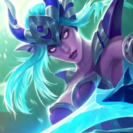 [GUIDE] Karina, Hero Pencabik Musuh nan Agresif di Mobile Legends